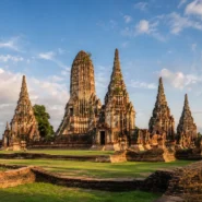 First-time visitors following an efficient five-day route through Ayutthaya's temples and historic districts