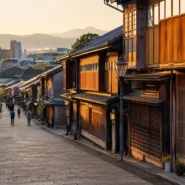 Map-style view of the best areas to stay in Kanazawa near the station, Omicho Market, Kenrokuen and Higashi Chaya