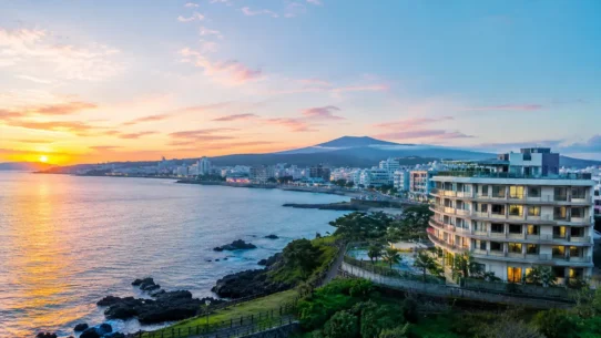 Best budget hotels in Jeju City near Jeju Airport and the bus terminal