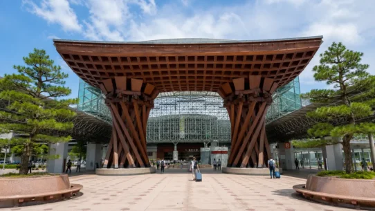 Budget hotels in Kanazawa compared by station access, room size and sightseeing location