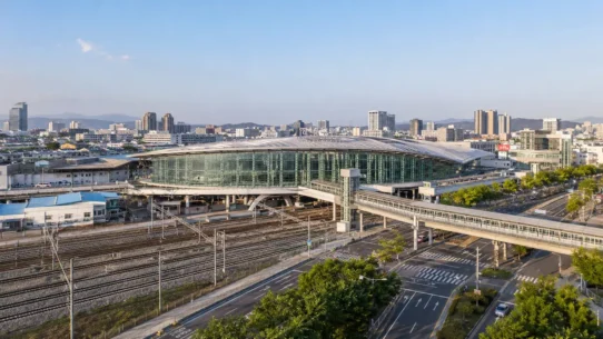 Best hotels near Dongdaegu Station in Daegu for KTX travelers