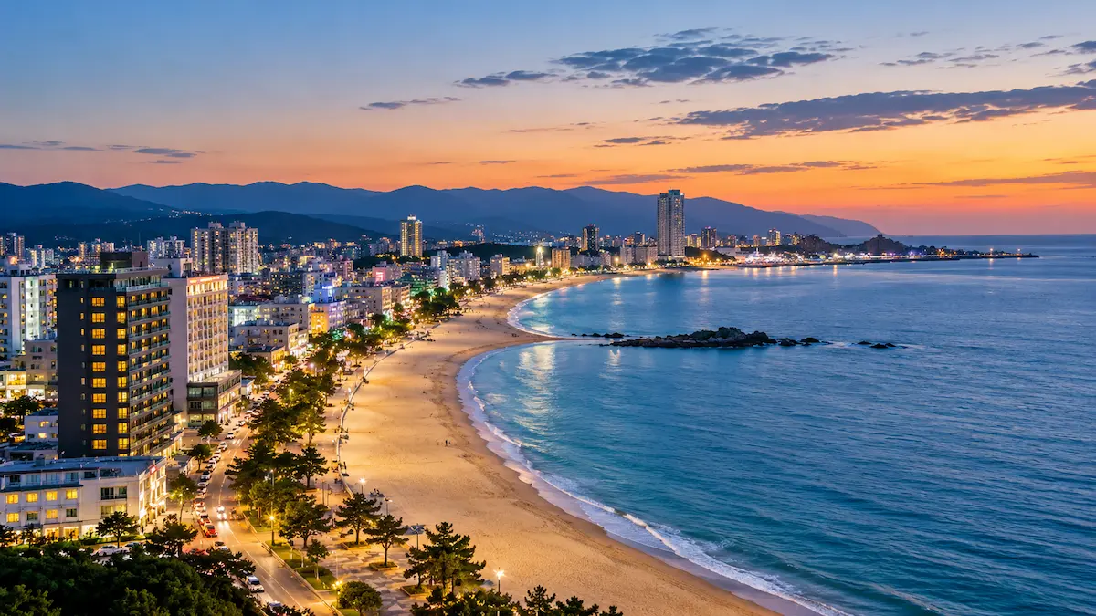 Gangneung city center hotel guide near Gangneung Station and Jungang Market