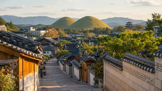 Gyeongju city center hotels near Hwangnidan-gil and Daereungwon