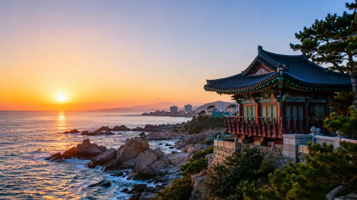 Gangneung travel guide for first-time visitors with East Sea beach and coastal cafes