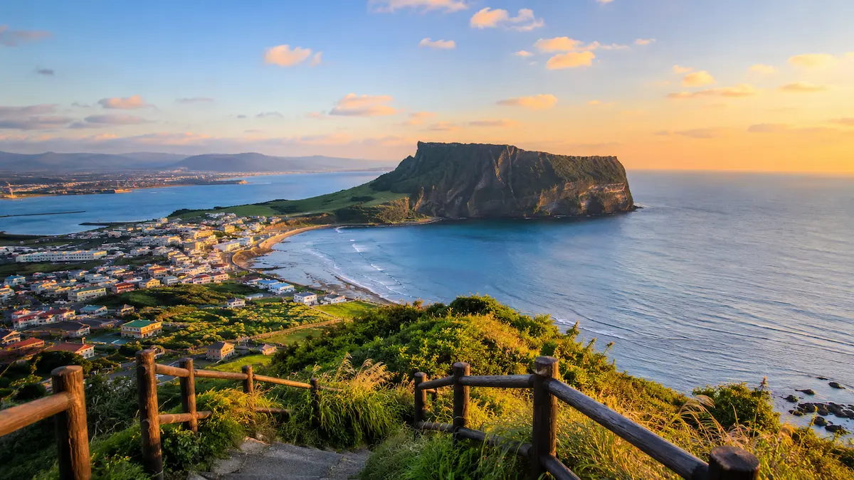 Jeju City coast and downtown travel guide for first-time visitors