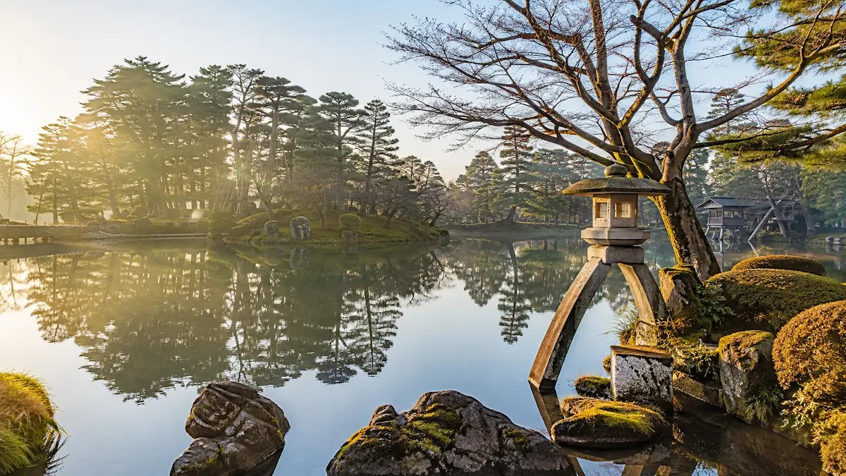 First-time visitors following an efficient five-day Kanazawa itinerary near Kenrokuen and Kanazawa Castle