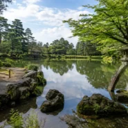 Kenrokuen Garden and traditional Kanazawa streets for first-time visitors