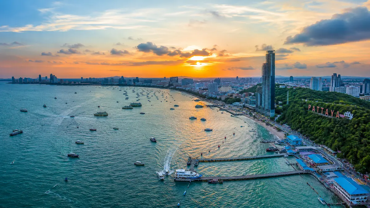 Pattaya 5-day itinerary with Sanctuary of Truth, Koh Larn, Nong Nooch and crowd-saving route tips