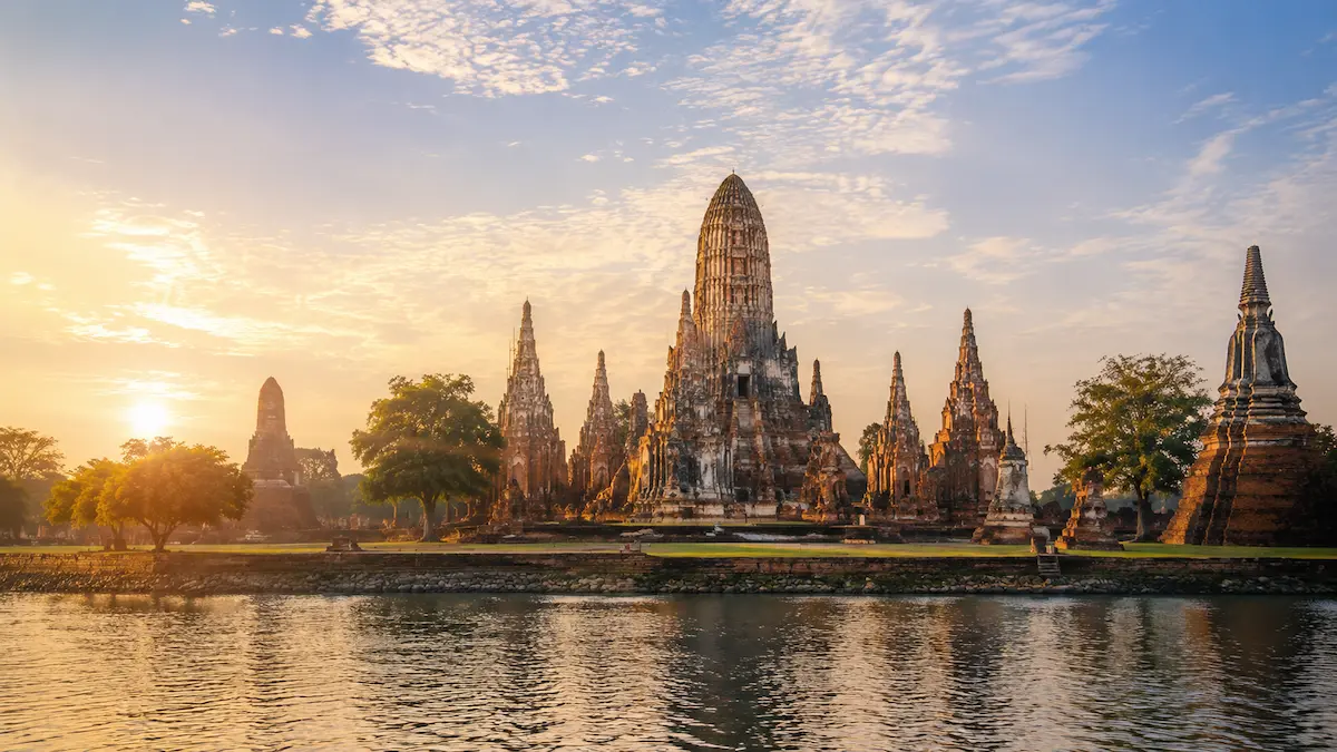 Ancient temple ruins on an efficient three-day Ayutthaya itinerary