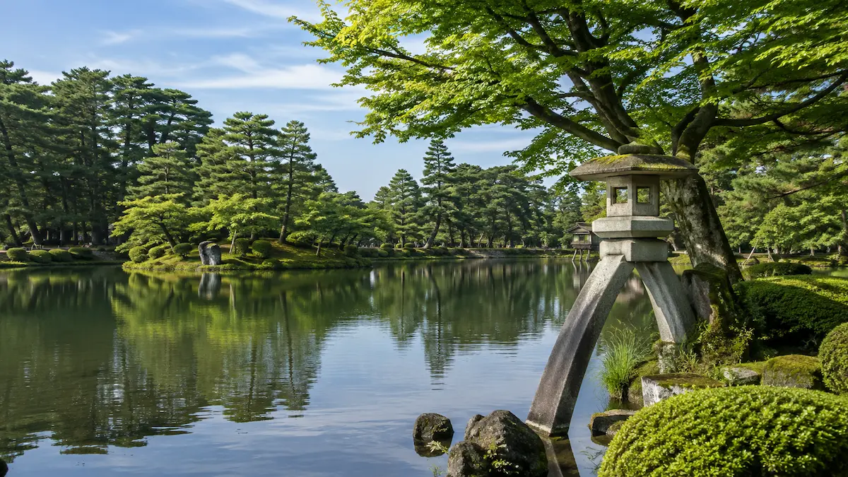 Kenrokuen Garden and Kanazawa Castle on an efficient three-day Kanazawa itinerary