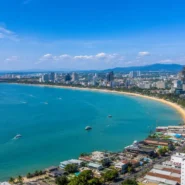 Pattaya coastline showing the best areas to stay for first-time visitors including Central Pattaya, Jomtien and Wong Amat